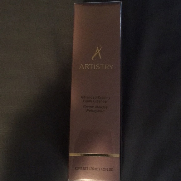Artistry advanced creamy foam cleanser - Picture 1 of 1